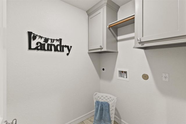 50 Nelson Court, Jones Creek, TX 77541