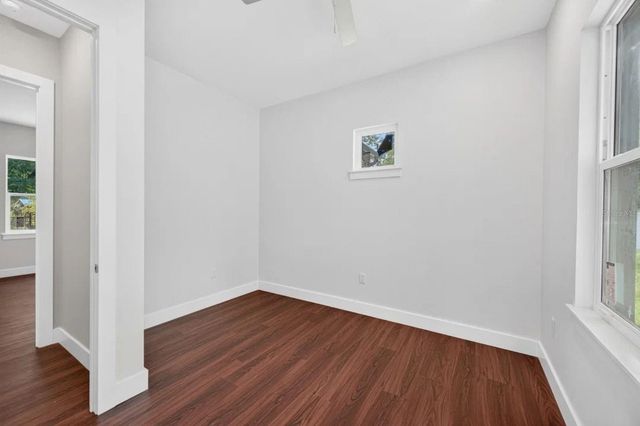 8003 CHANEY LANE, Tampa, FL 33617
