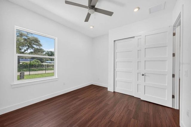 8003 CHANEY LANE, Tampa, FL 33617