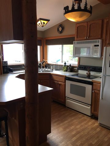 6627 G Thomas Ln, Nine Mile Falls, WA 99026