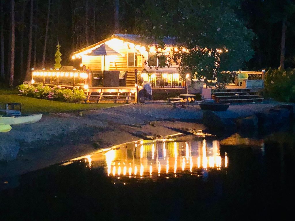 6627 G Thomas Ln, Nine Mile Falls, WA 99026