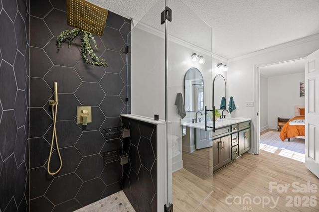 3057 Fountainview Avenue, Concord, NC 28027