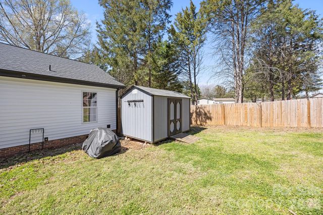 3057 Fountainview Avenue, Concord, NC 28027
