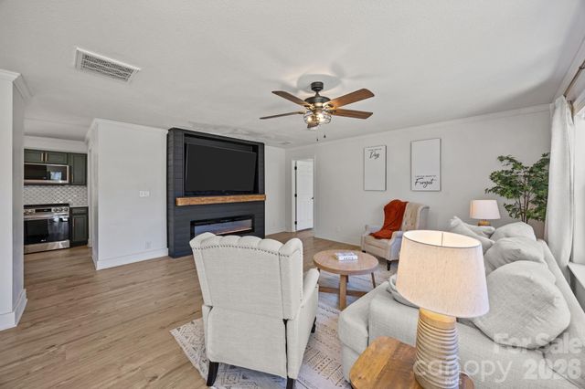 3057 Fountainview Avenue, Concord, NC 28027