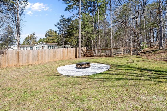 3057 Fountainview Avenue, Concord, NC 28027