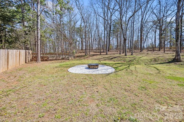 3057 Fountainview Avenue, Concord, NC 28027