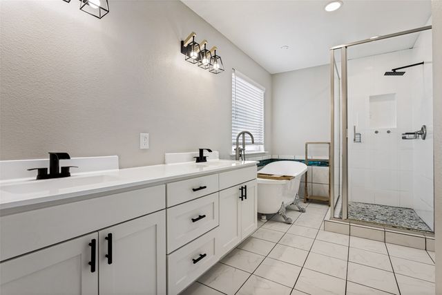 8314 Luna Drive, Rowlett, TX 75088