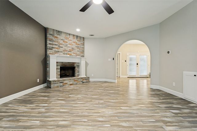 8314 Luna Drive, Rowlett, TX 75088