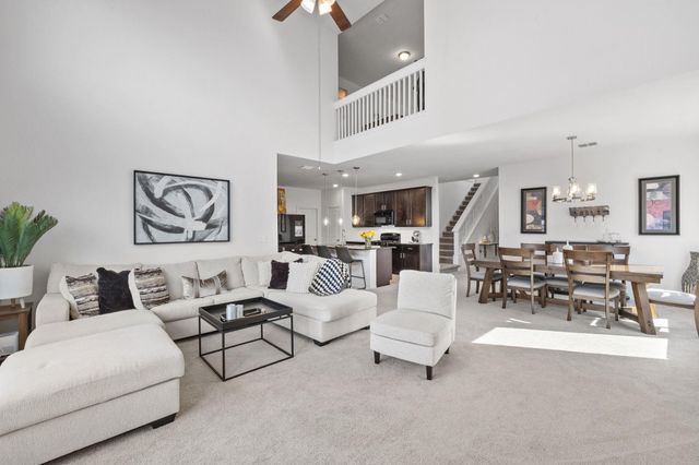 189 Durian LOOP, Buda, TX 78610