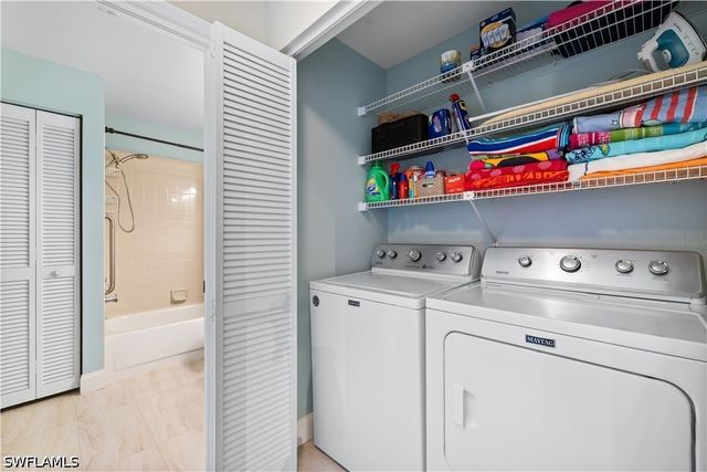 757 Wiggins Lake DR 106, Naples, FL 34110