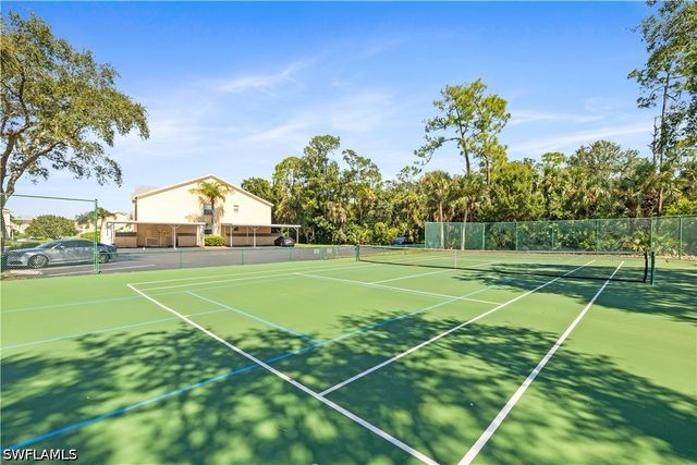 757 Wiggins Lake DR 106, Naples, FL 34110