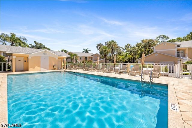 757 Wiggins Lake DR 106, Naples, FL 34110
