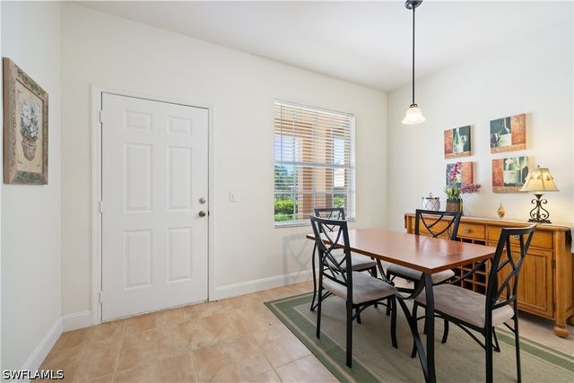 757 Wiggins Lake DR 106, Naples, FL 34110