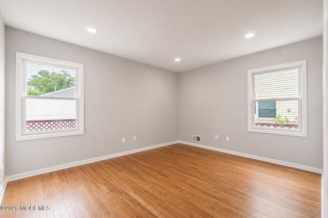12 Orchard Street, Keansburg, NJ 07734