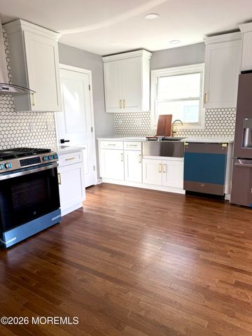 12 Orchard Street, Keansburg, NJ 07734