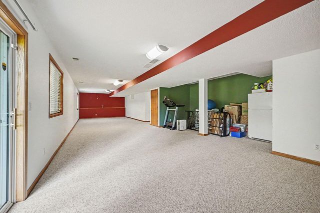2466 Lone Eagle Trail, Woodbury, MN 55129