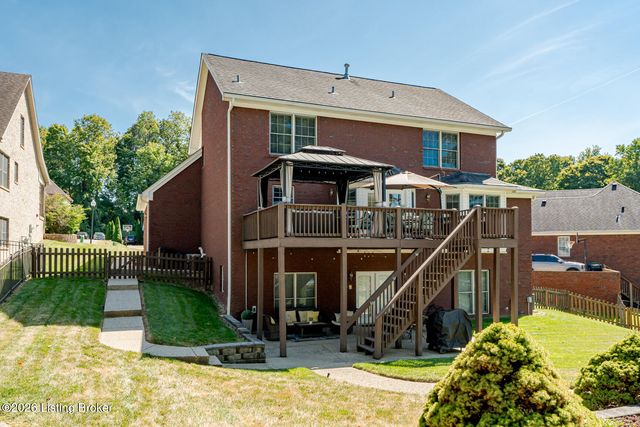 9409 Amber Ridge Ct, Louisville, KY 40272