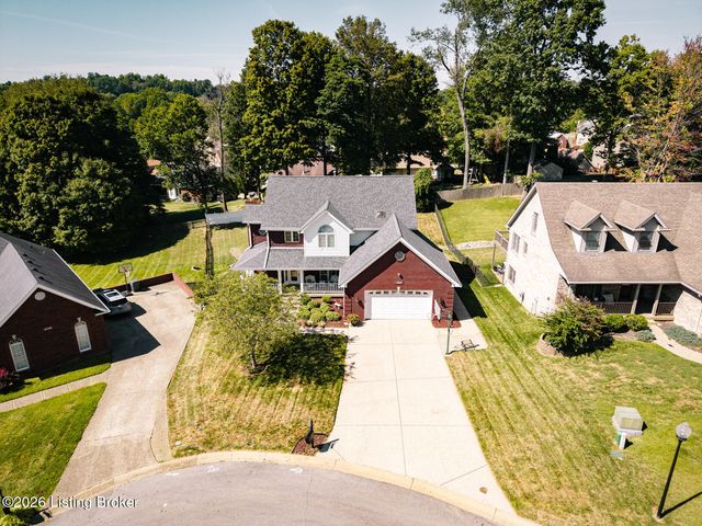 9409 Amber Ridge Ct, Louisville, KY 40272