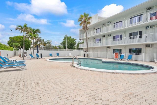 1480 S Ocean Boulevard 309, Lauderdale By The Sea, FL 33062