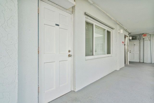 1480 S Ocean Boulevard 309, Lauderdale By The Sea, FL 33062