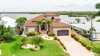 12130 Shoreview DR, Matlacha, FL 33993