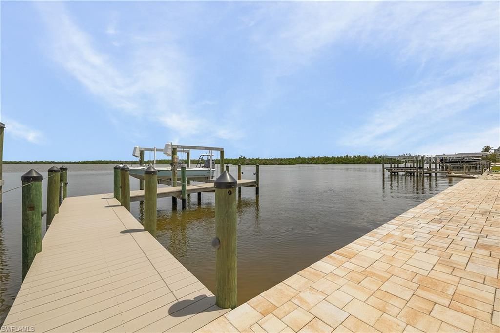12130 Shoreview DR, MATLACHA, FL 33993 — photo 3
