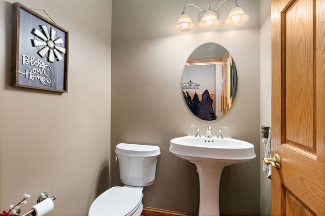 22011 Pringle Drive, Marengo, IL 60152