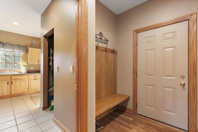 22011 Pringle Drive, Marengo, IL 60152