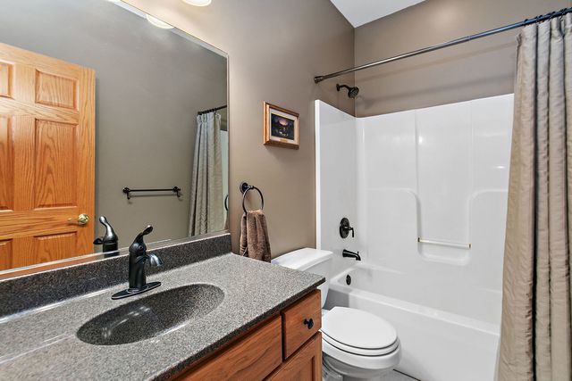 22011 Pringle Drive, Marengo, IL 60152