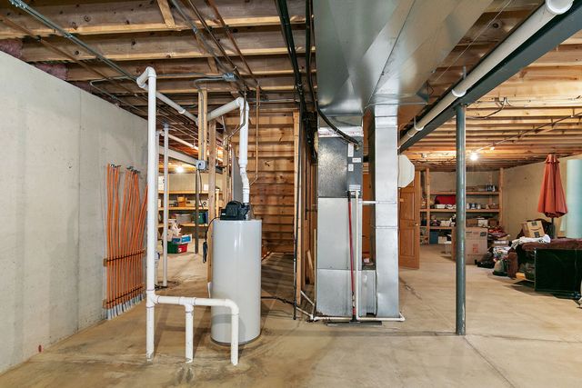 22011 Pringle Drive, Marengo, IL 60152