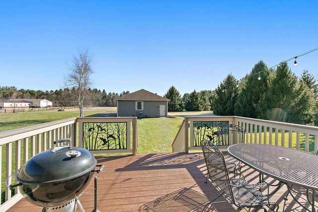 22011 Pringle Drive, Marengo, IL 60152