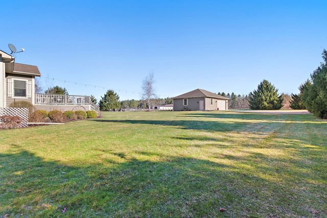 22011 Pringle Drive, Marengo, IL 60152