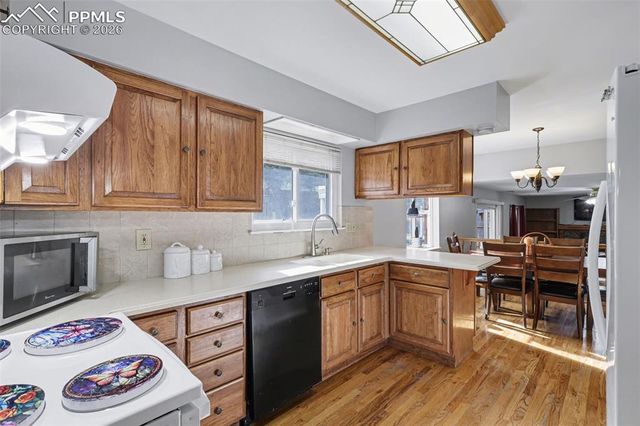 6417 Dewsbury Drive, Colorado Springs, CO 80918