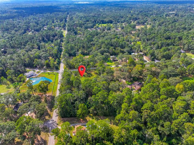 11855 Magnolia Bend Dr, Conroe, TX 77302