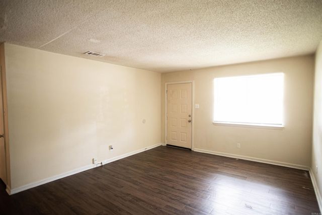 5320 Timberland Drive, Little Rock, AR 72204