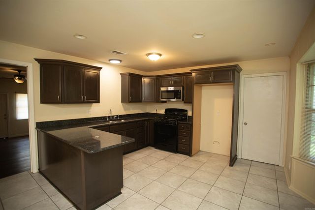 5320 Timberland Drive, Little Rock, AR 72204