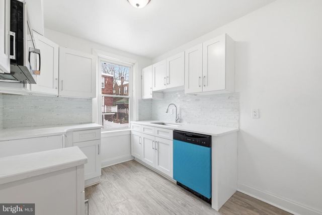 1827 W CHELTENHAM AVE, Elkins Park, PA 19027