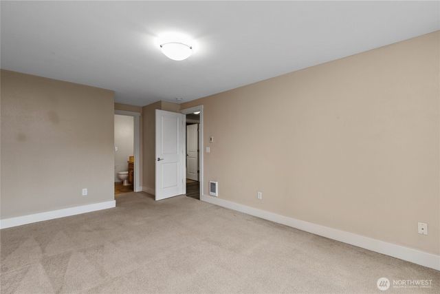 25 N Broadway #207, Tacoma, WA 98403