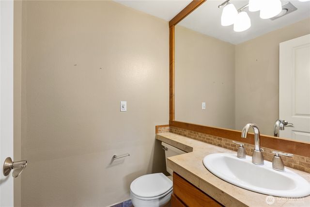 25 N Broadway #207, Tacoma, WA 98403