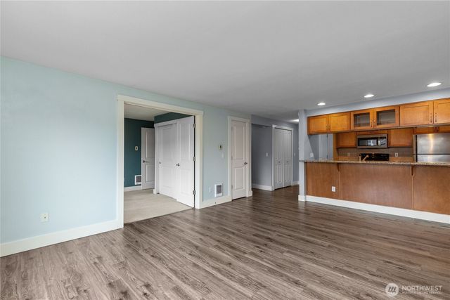 25 N Broadway #207, Tacoma, WA 98403