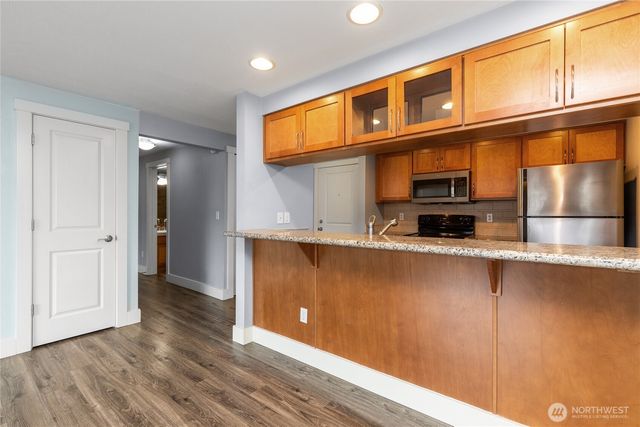25 N Broadway #207, Tacoma, WA 98403