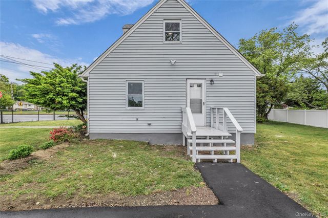 466 44th Street, Copiague, NY 11726