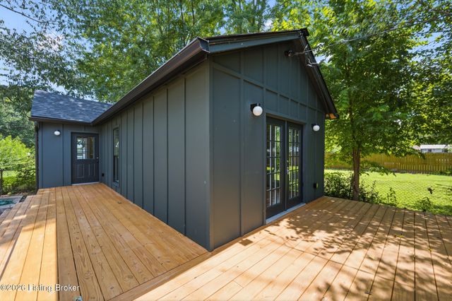531 N 44th St, Louisville, KY 40212