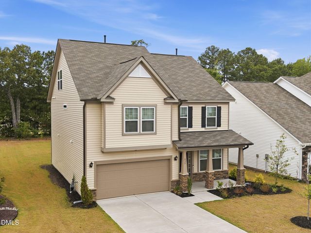 835 Golden Plum Lane, Zebulon, NC 27597