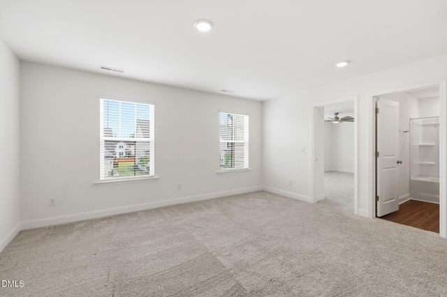 835 Golden Plum Lane, Zebulon, NC 27597