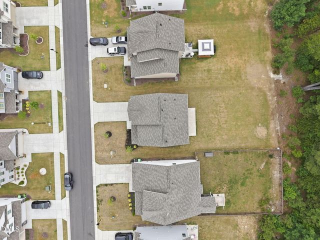 835 Golden Plum Lane, Zebulon, NC 27597