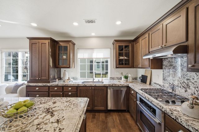 44003 Degas Ter, Fremont, CA 94539