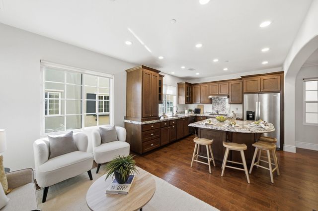 44003 Degas Ter, Fremont, CA 94539