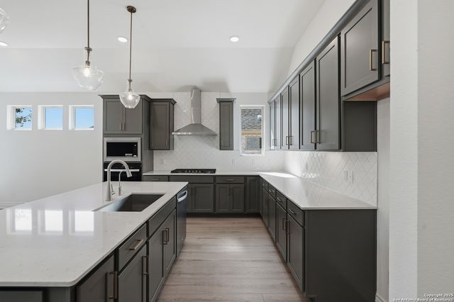 117 Merry Calf Lane, San Antonio, TX 78006