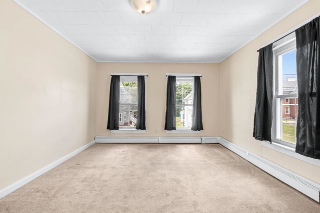 56 harvard Street, Laconia, NH 03246